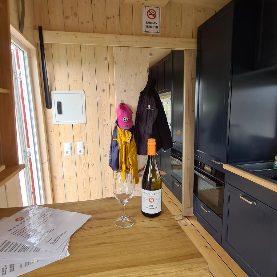 Tiny House Villa Neusiedl an der Zaya Buitenkant foto