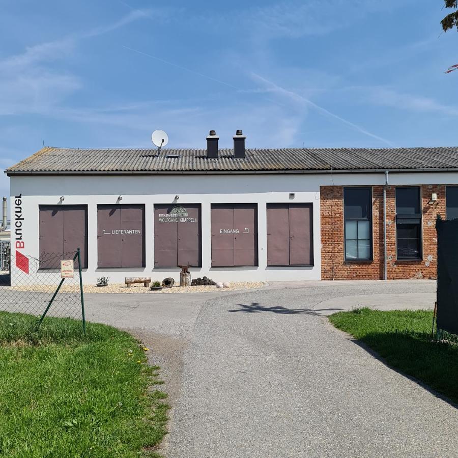 Tiny House Villa Neusiedl an der Zaya Buitenkant foto